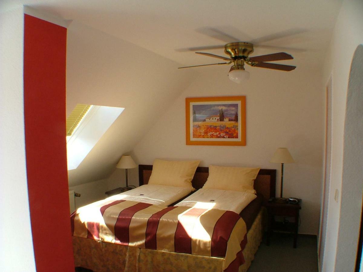 Hotel Garni Pension Zur Lutherstadt Lutherstadt Eisleben Εξωτερικό φωτογραφία