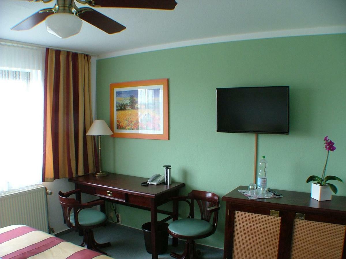 Hotel Garni Pension Zur Lutherstadt Lutherstadt Eisleben Εξωτερικό φωτογραφία