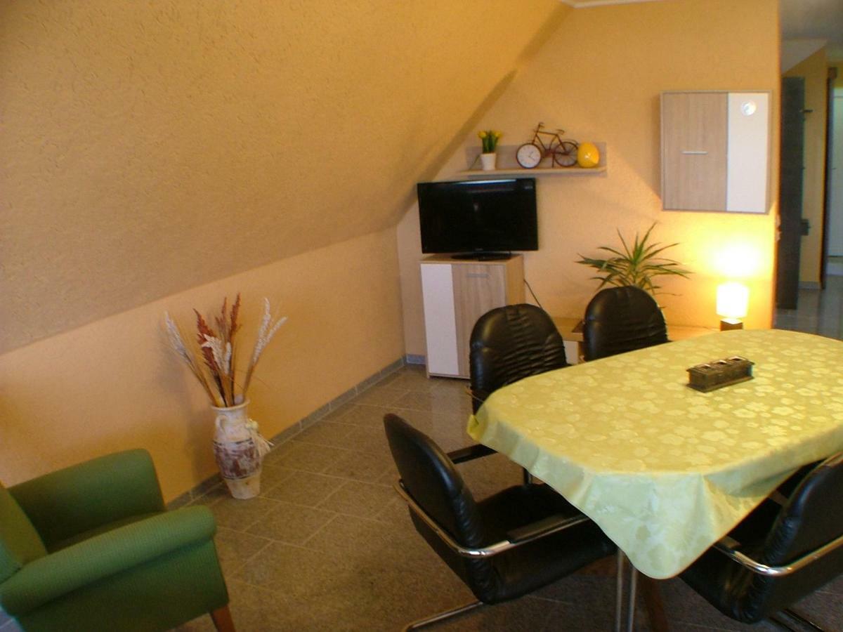 Hotel Garni Pension Zur Lutherstadt Lutherstadt Eisleben Εξωτερικό φωτογραφία